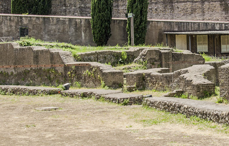 mura dell'anfiteatro di bleso