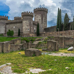 Complesso anfiteatro di Bleso e Rocca Pia